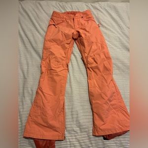 Burton women’s snow pants size M